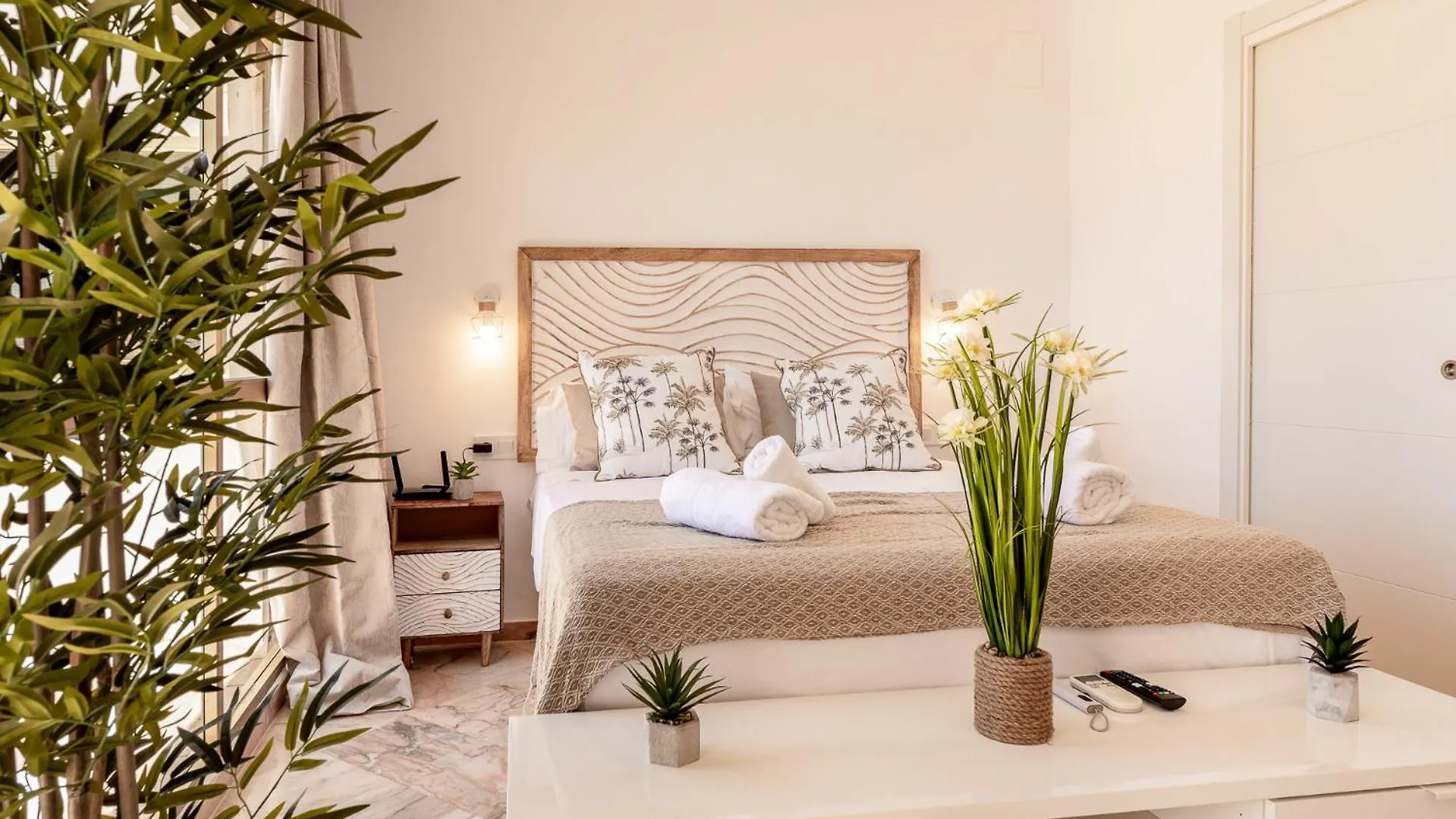 Oleholidays 143 Romana Playa Vistas Al Mar Marbella Appartamento